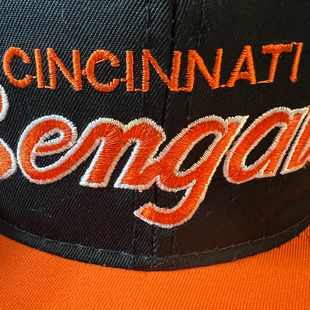 NFL Cincinnati Bengals Vintage 90's Embroidered Logo Script Hat Black & Orange - Picture 2 of 8